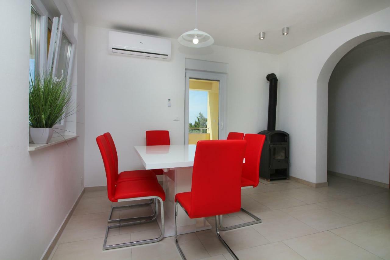Apartmani Nejasmic Primosten Exterior photo